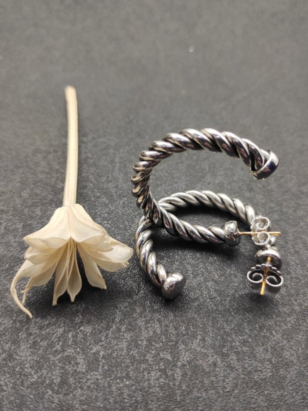 David Yurman 925 Silver Earrings with Original Pouch - Picture 5 of 6